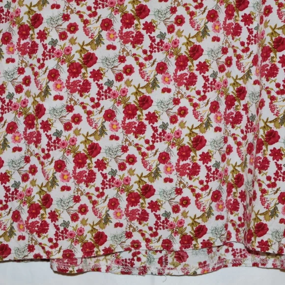 Anthropologie Solitaire Red Floral Peasant/Bohemian Blouse. Large. - Picture 11 of 11